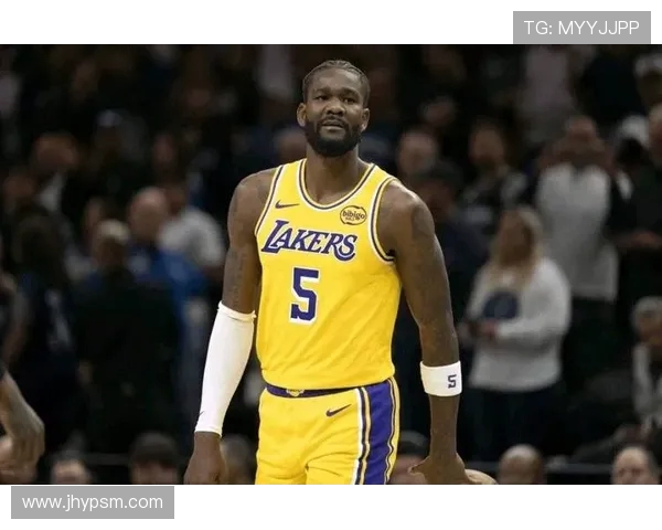 艾顿买断内幕：四宗罪 + 防守黑洞吓退湖人，放弃千万薪资求新生